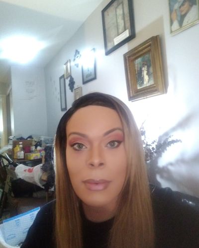 Customer photo review of [US Warehouse] Pixie Green Contact Lenses