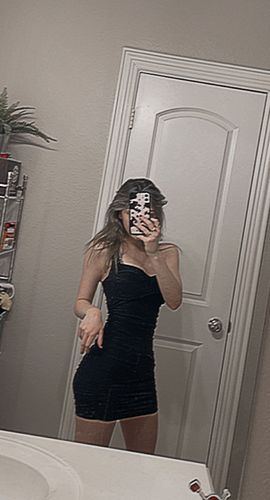 C. R. review of Lily Dress image 1 out of 1