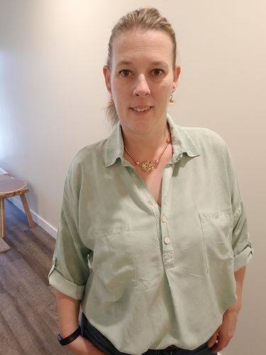 Customer photo review of Oversized Boyfriend Shirt (Mint)