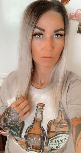 Customer photo review of Topaz Contact Lenses