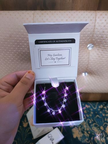 Customer photo review of Anushka Sharma Silver Queens Necklace