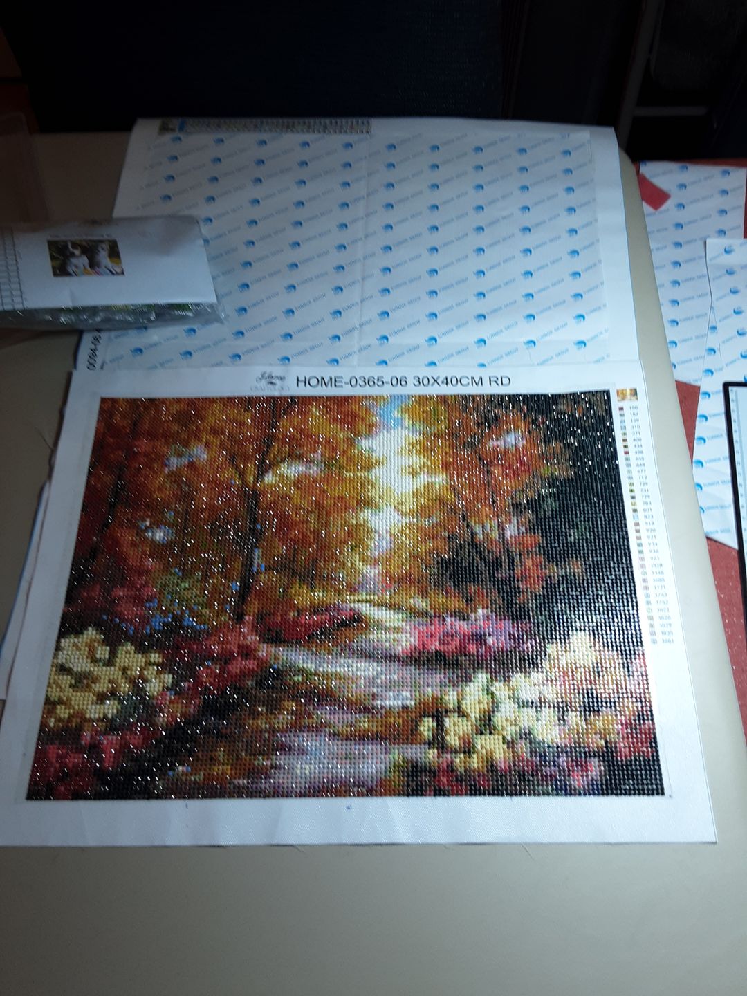 Customer photo review of Trees and Flowers - Diamond Painting Kit