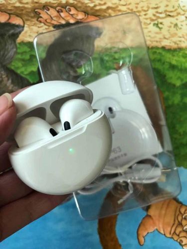 Customer photo review of ColorPods - Best Wireless Earbuds