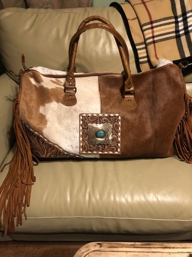 Customer photo review of American Darling Cowhide with Leather Accent Duffle Bag ADBG608