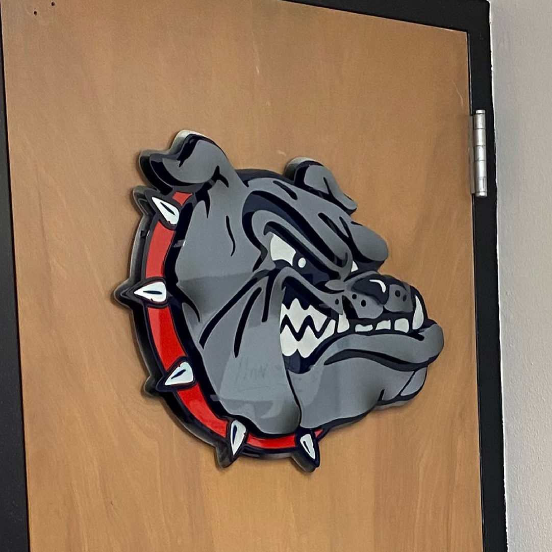 Customer photo review of Gonzaga University Bulldog 3D Vintage Metal Art