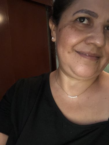Customer photo review of Collar de 6 Perlas Minimalista