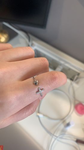 Customer photo review of Pray Through It Cross & Heart Adjustable Ring