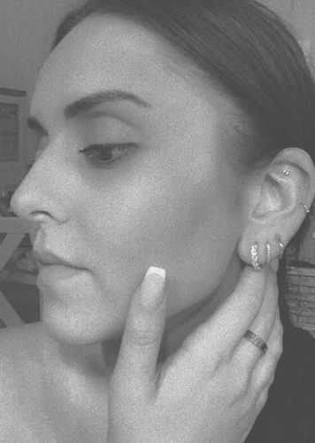 Customer photo review of Celia Creolen