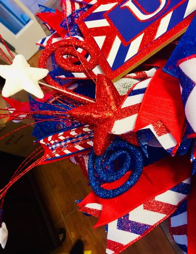 Customer photo review of Glitter Spiral Star Pick 18"L 74087RWB