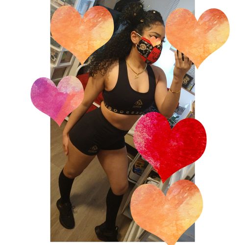 Customer photo review of GODDESS Sports Bra