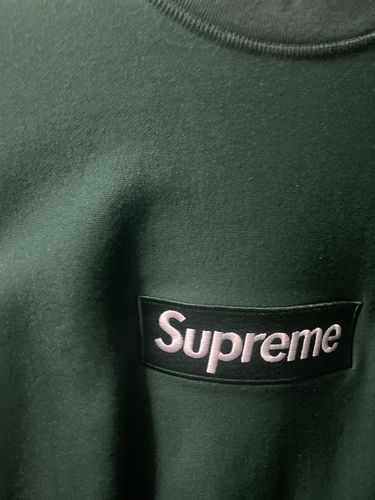 Customer photo review of Supreme Box Logo Sweatshirt