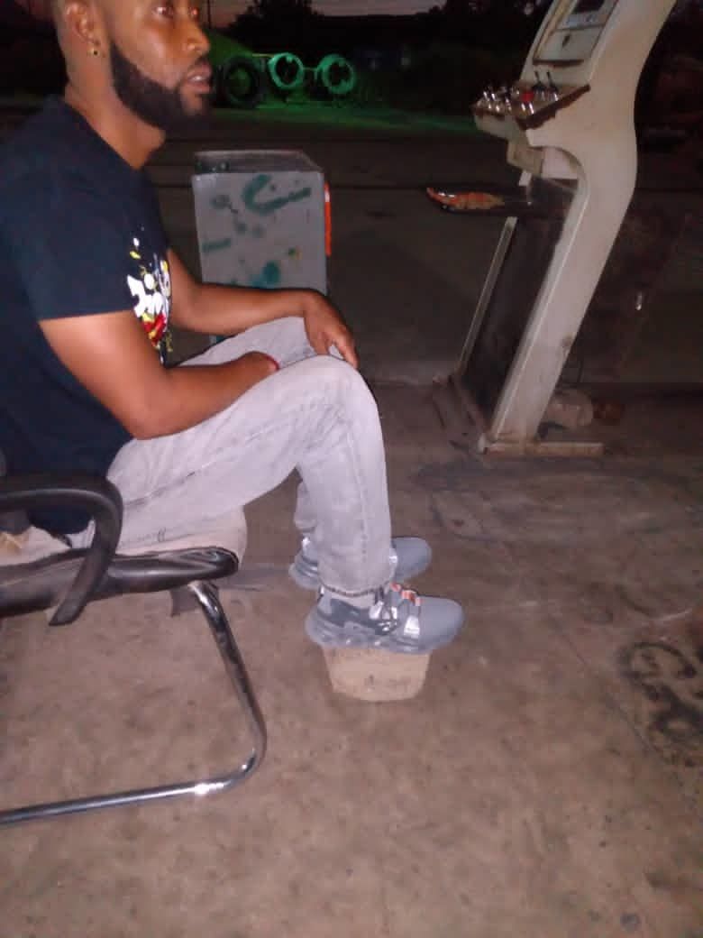 Customer photo review of Maven Lightweight Puncture Resistant Steel Toe Safety Boots