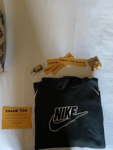 Customer photo review of Nike Vintage Hoodie