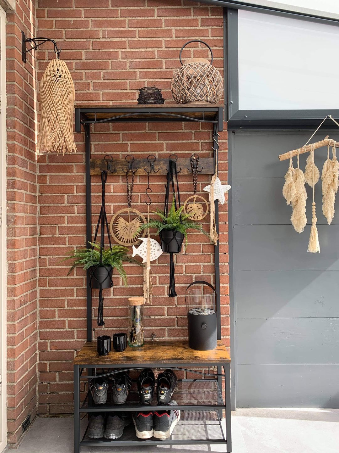 Customer photo review of Garderoberek Industrieel Design | Houtlook en Staal | 80x30x179cm