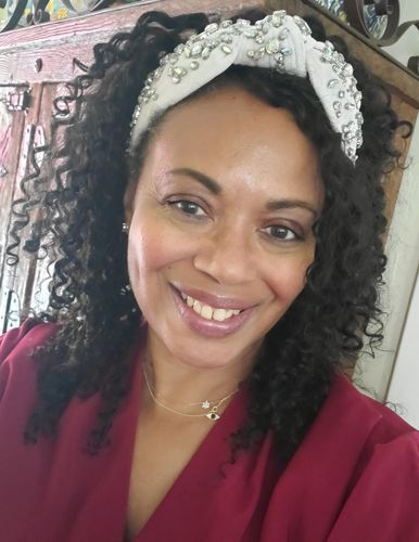 Customer photo review of IVORY PASTEL MIXED CRYSTAL HEADBAND