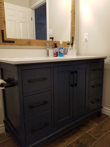 Customer photo review of CCS501 - 48" Navy Blue, Floor Standing Modern Bathroom Vanity ,White Quartz Countertop, Brushed Gold Hardware