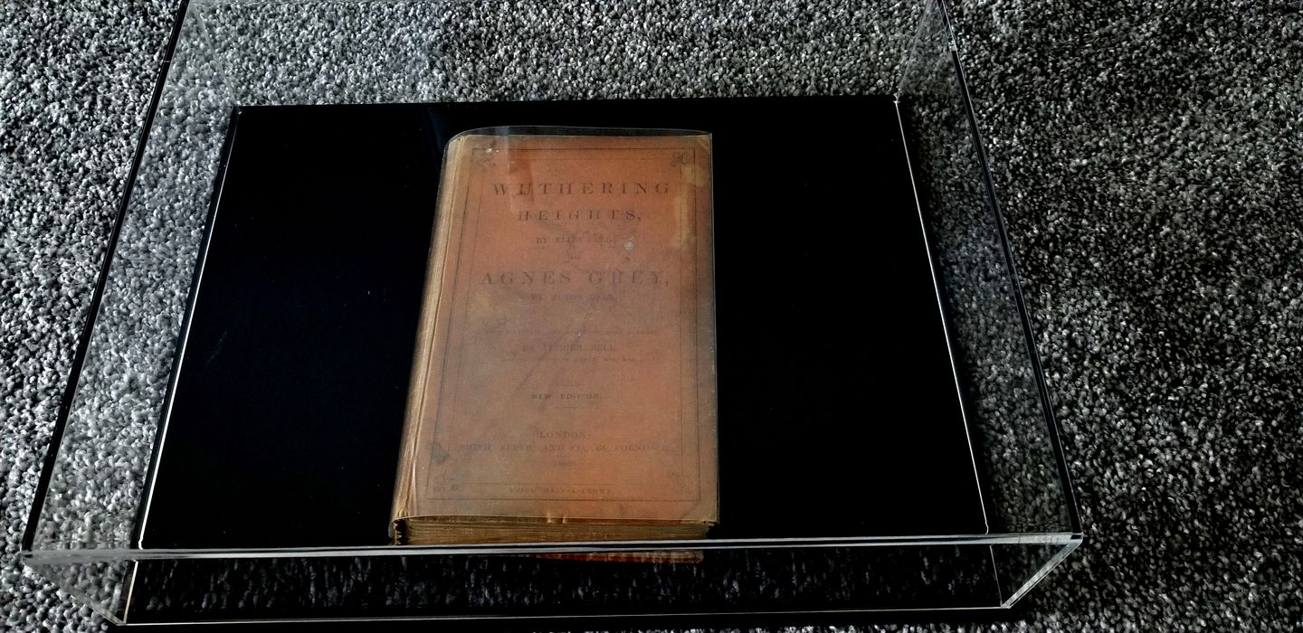 Customer photo review of Acrylic Book Display Case