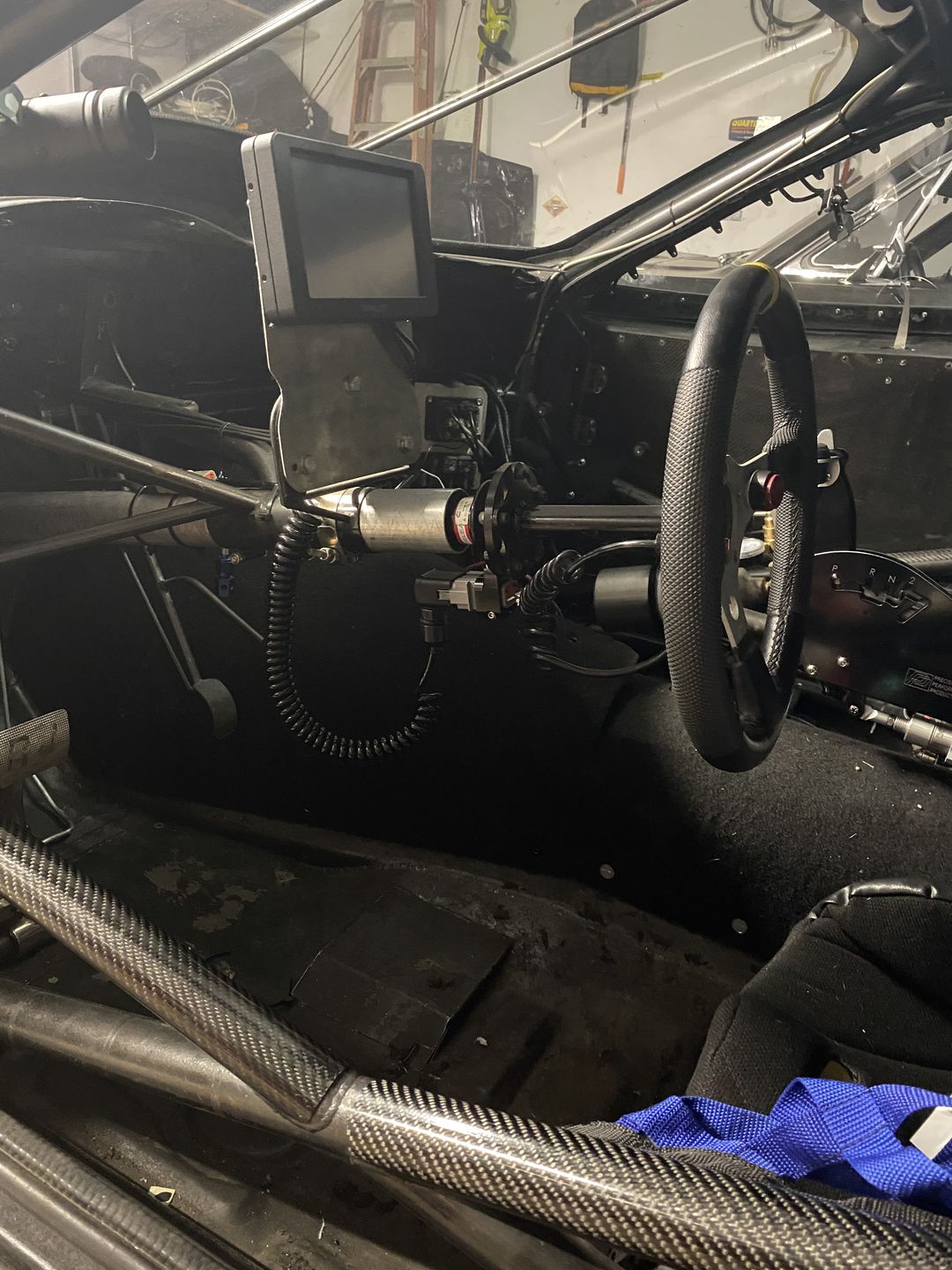 Customer photo review of Motion Raceworks Mono Cord Pro Steering Wheel Wiring System