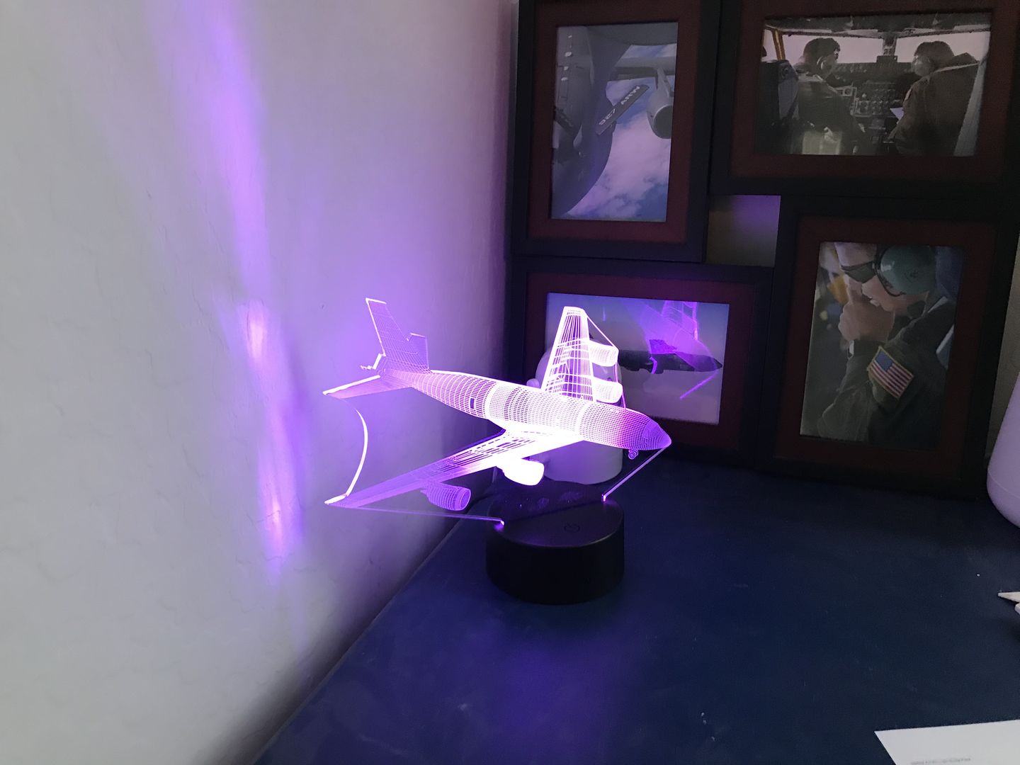 Customer photo review of KC-135 USAF Refueling Plane - 3D Optical Illusion Lamp