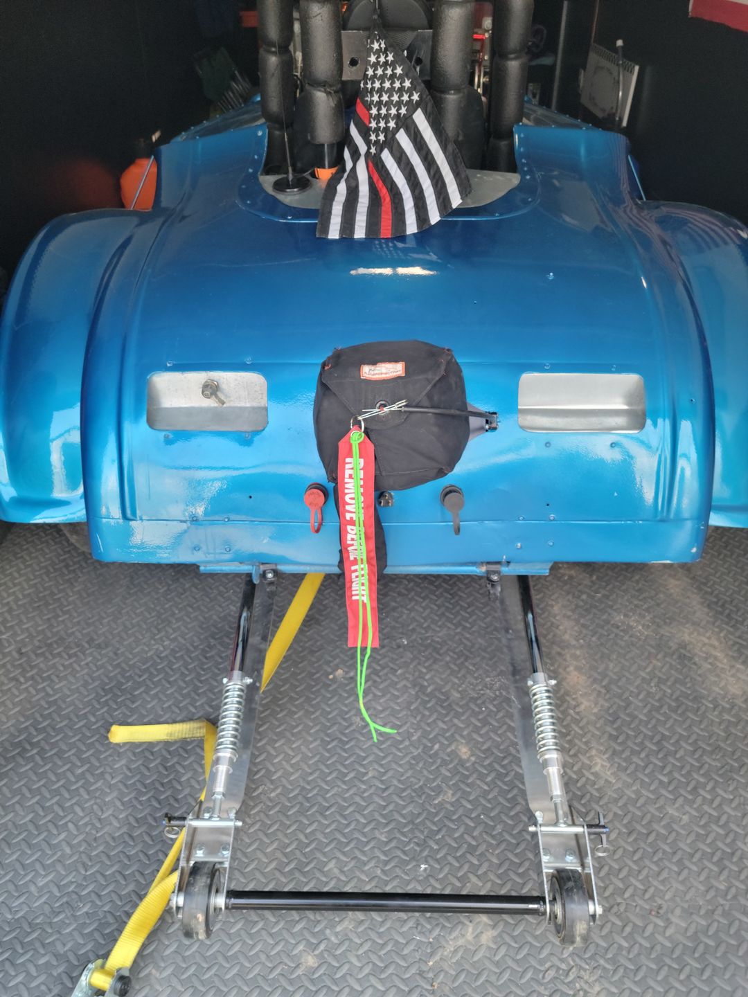 Customer photo review of Motion Raceworks Parachute Cable Holder