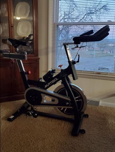Customer photo review of Murtisol Indoor Cycling Bike, Indoor Exercise Bike with Adjustable Seat,Resistance Control,LCD Display,48lb flywheel and 330 lb Max Weight