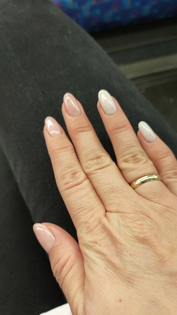 Customer photo review of Semilac Top No Wipe Sparkle Diamond UV Gel 7 ml