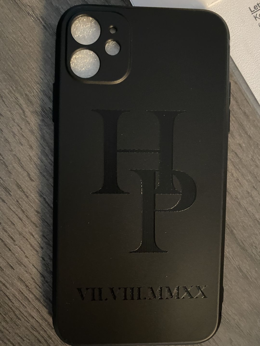 Customer photo review of ID Case - 2 Buchstaben, Datum (graviert)