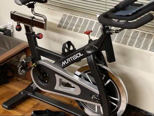 Customer photo review of Murtisol Indoor Cycling Bike, Indoor Exercise Bike with Adjustable Seat,Resistance Control,LCD Display,48lb flywheel and 330 lb Max Weight