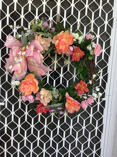 Customer photo review of 2.5"X50Yd Value Faux Burlap Pink RC500122
