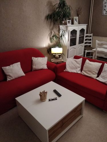 Customer photo review of Rouge - Housses Extensibles de Fauteuil et Canapé - La Maison des Housses