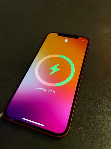 Customer photo review of MiLi Mag-Air Charger --- 2021 Best Charger, Metal Texture and High Quality, iPhone/Samsung 20W Wireless Charging, Support all Phones with Wireless Charging Function