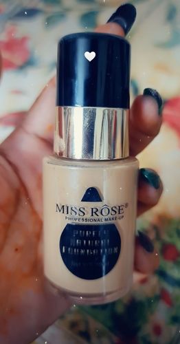Customer photo review of MISS ROSE Purely Natural Foundation