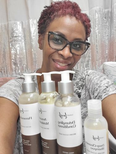 Customer photo review of CurlMix Fresh Quarterly Kit - On Hold Indefinitely