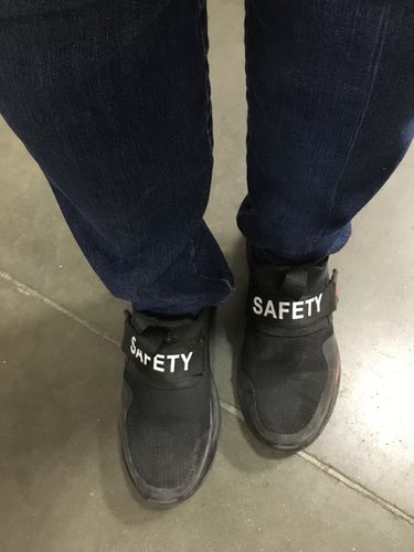 Customer photo review of KELODON Steel Toe Shoes-Velcro Collection-Black