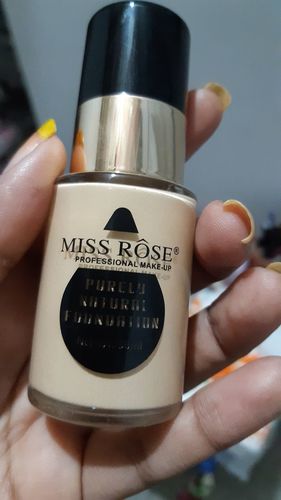 Customer photo review of MISS ROSE Purely Natural Foundation