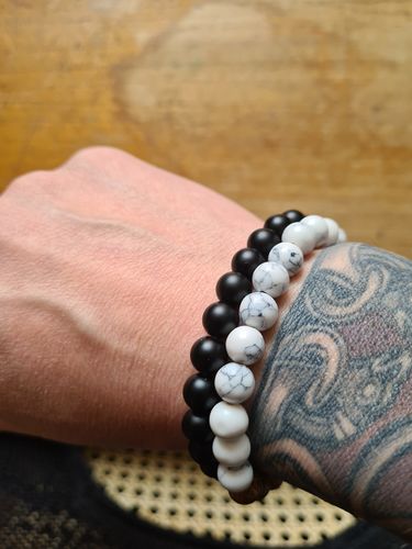 Customer photo review of Zedernholz Armband