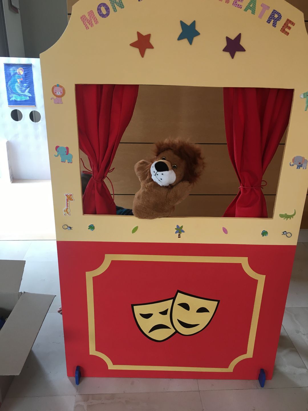 Customer photo review of Lion Marionnette