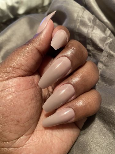 Customer photo review of INSTANT GLAM- GLOSSY SOLID LONG-COFFIN SET