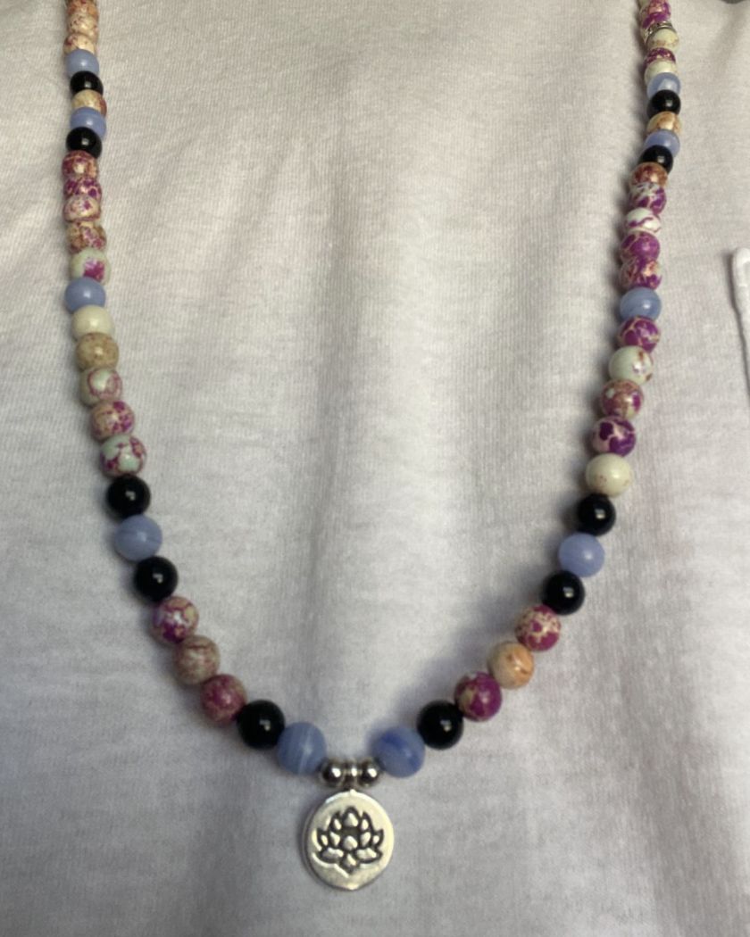 Customer photo review of Lilia Jaspis - Mala Kette