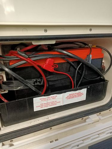 Customer photo review of iTECH120X 12V 120Ah Lithium Ion Battery LiFePO4 Deep Cycle Camping RV Solar