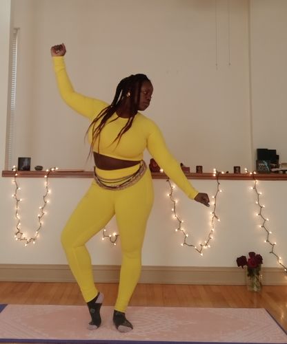 Customer photo review of (PRE-ORDER) YELLOW LONG SLEEVE TOPS