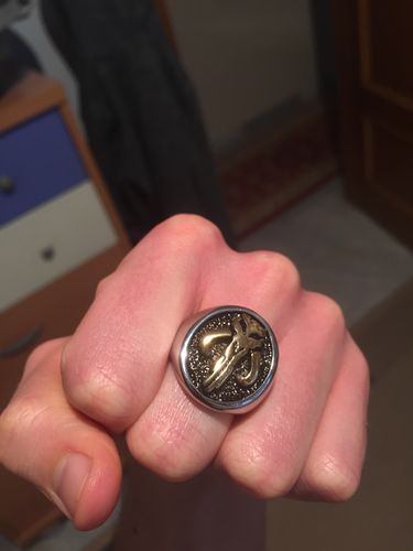 Customer photo review of MANDALORIAN MYTHOSAURE RING