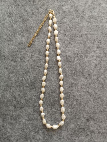 Customer photo review of Rice Pearl Necklace Bracelet Set