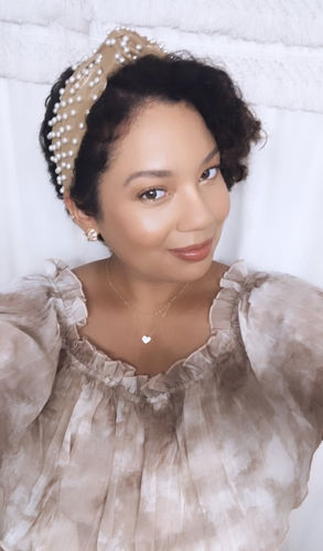 Customer photo review of GINGERBREAD FAUX LEATHER PEARL HEADBAND