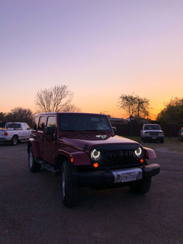 Customer photo review of Halo Headlights & Shark Grille Combo for 07-18 Wrangler JK