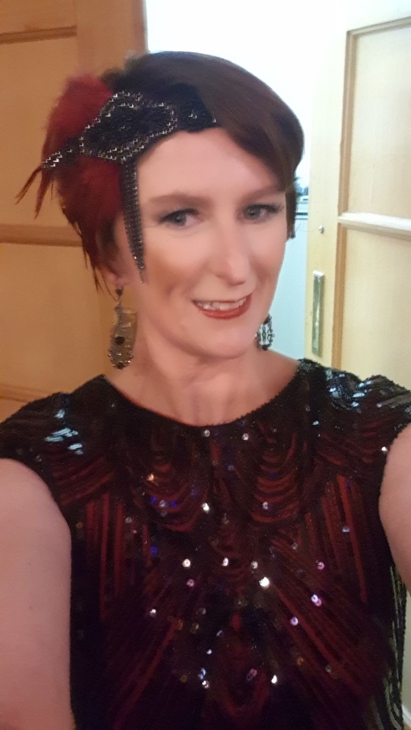 Customer photo review of 1920s Deco & Red Feather Flapper Headpiece