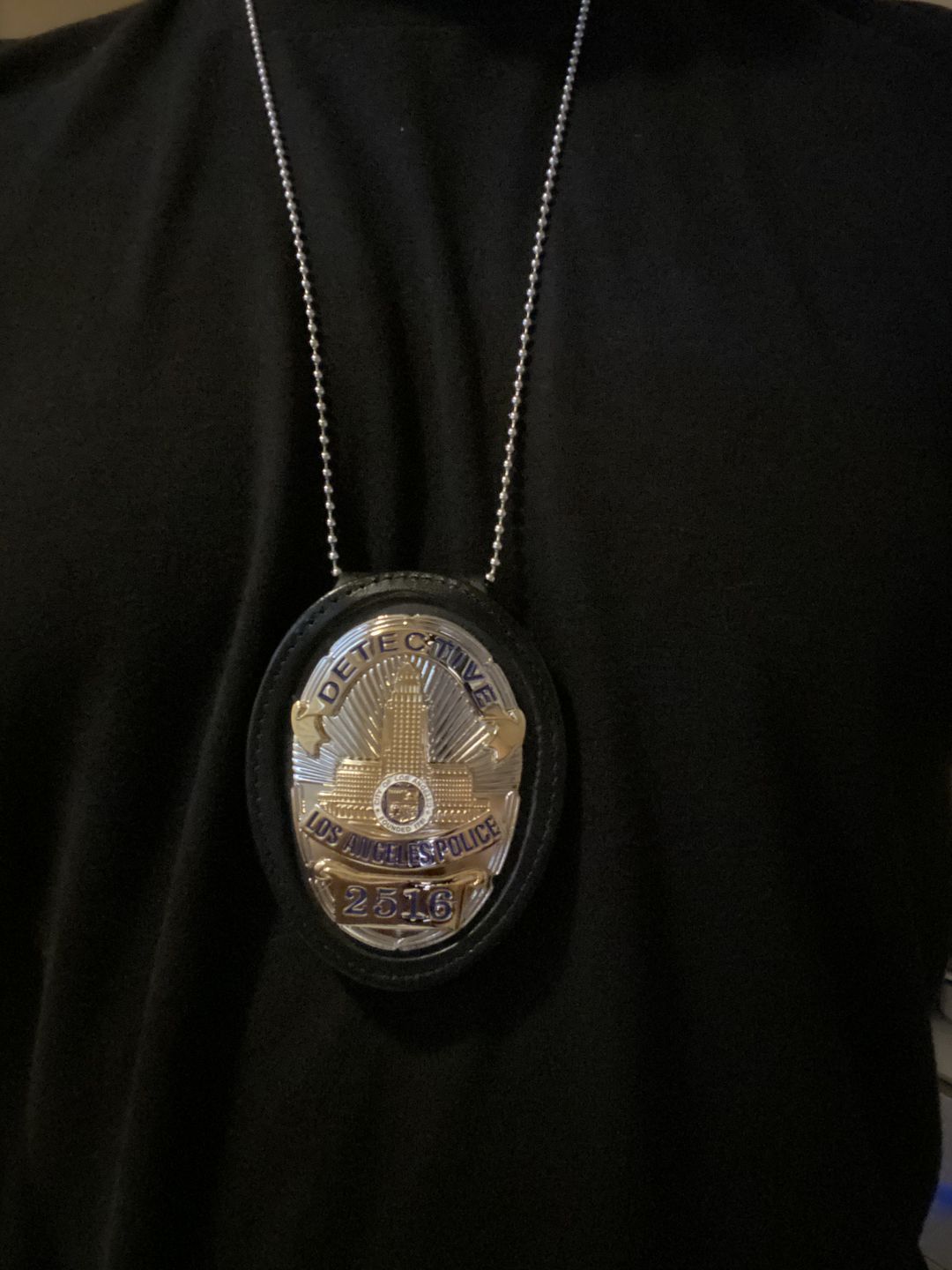 Customer photo review of LAPD Los Angeles Police Detective Badge Solid Copper Replica Movie Props With Number 2516