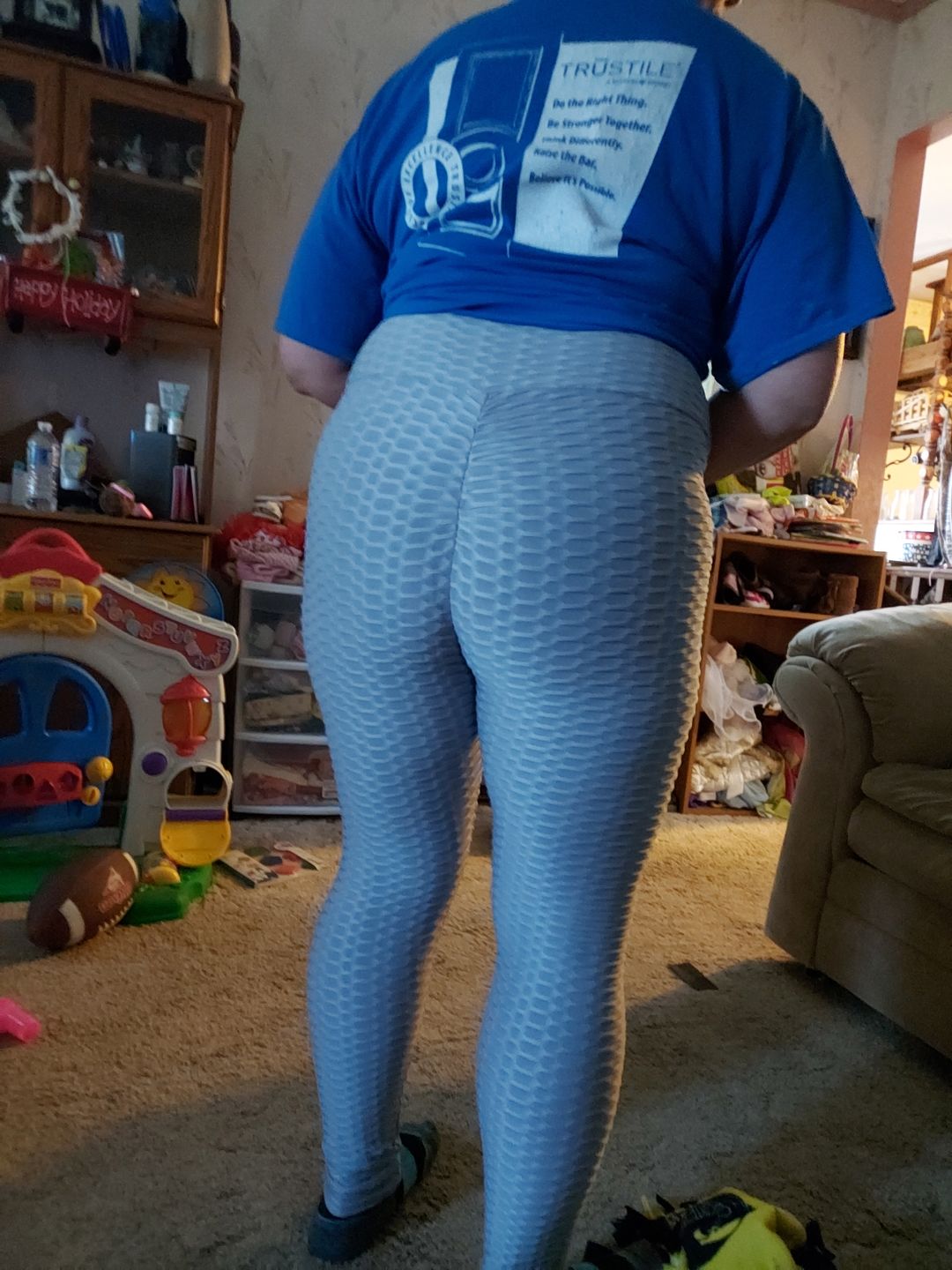 Customer photo review of Anti-Cellulite High Waisted Textured Leggings