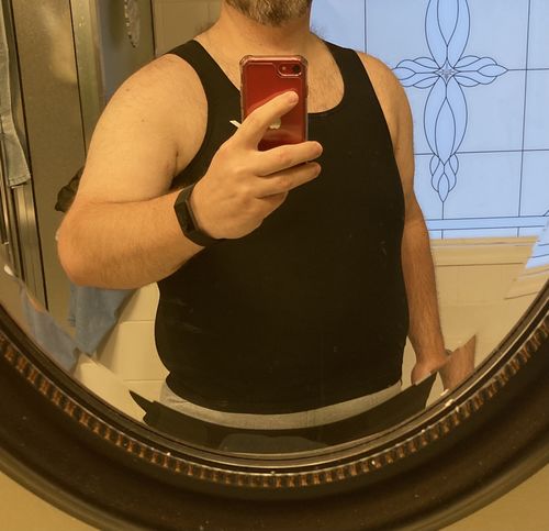 Customer photo review of Men's Heat-Trapping Sweat Vest