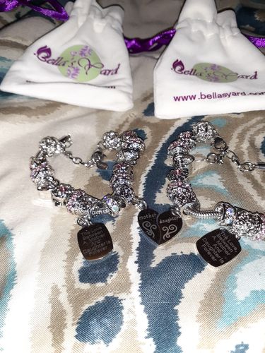 Customer photo review of Mother Daughter Eternal Love Bracelets